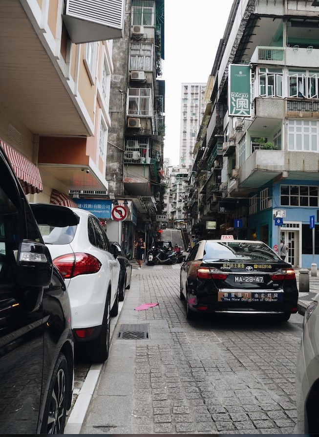 Regime jurídico do transporte de passageiros em automóveis ligeiros de aluguer (VI)