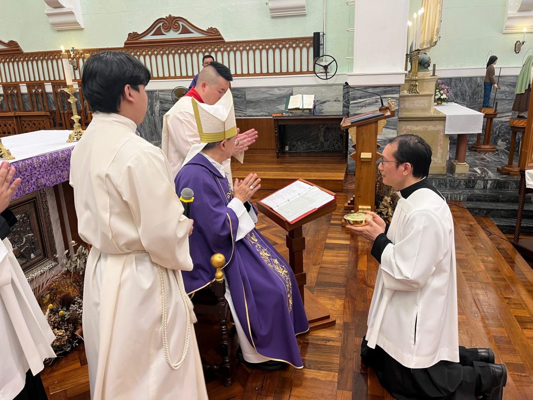 A STEP ON ONGOING FORMATION TO THE PRIESTHOOD – Seminarian Joseph Ip Installed as an Acolyte