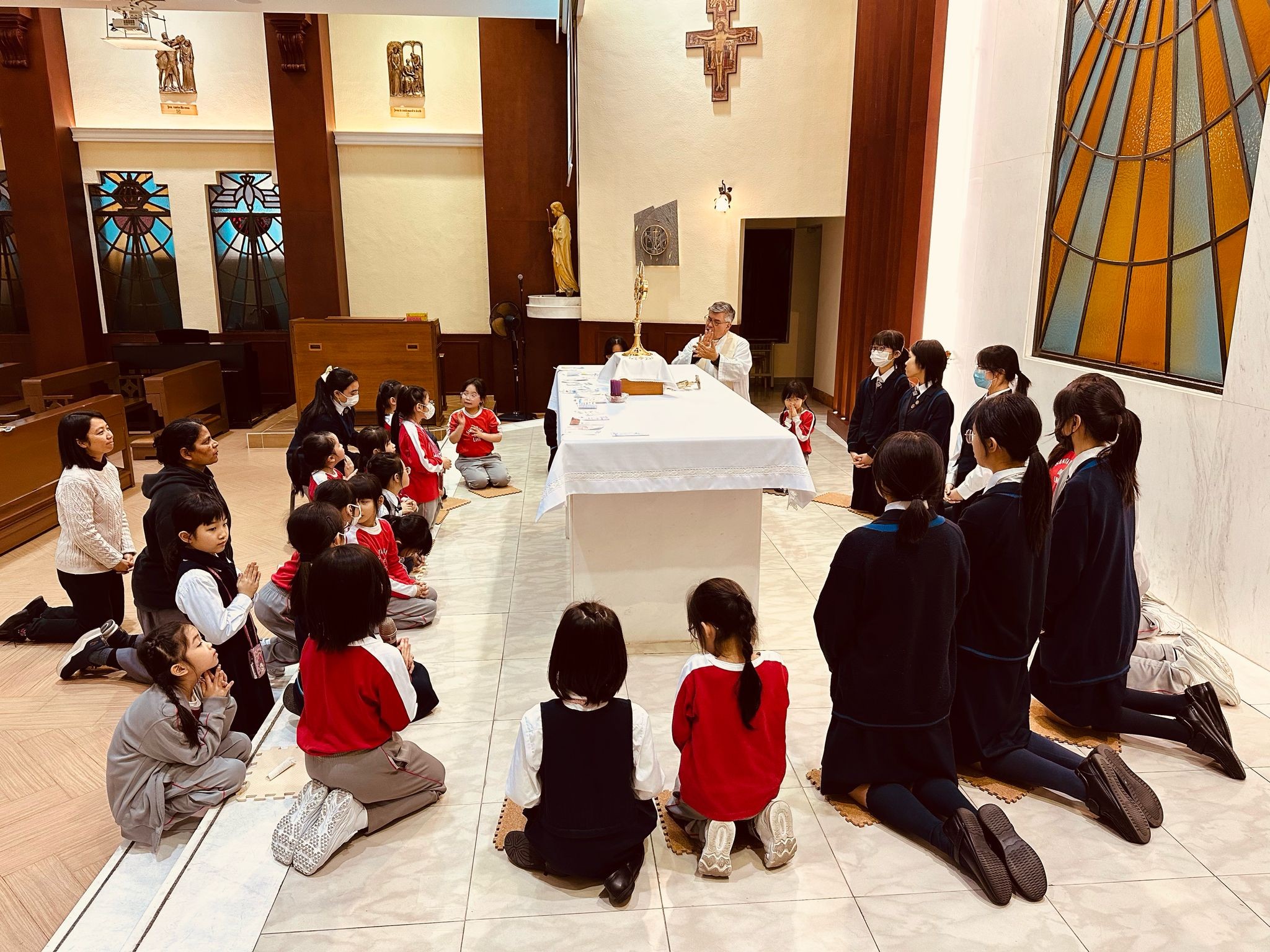 EUCHARISTIC LIFE IN SCHOOL – Santa Rosa de Lima to celebrate weekly Mass from May onwards