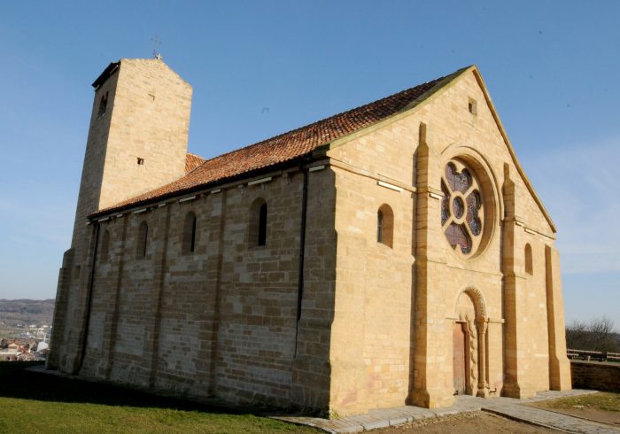 IGREJA DE MONT-SAINT-MARTIN EM FRANÇA