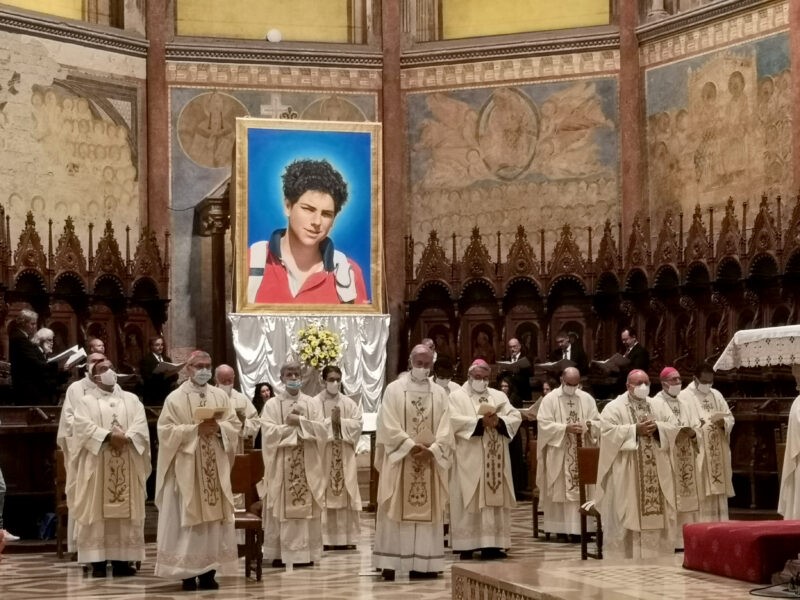 CARLO ACUTIS FOI BEATIFICADO EM ASSIS