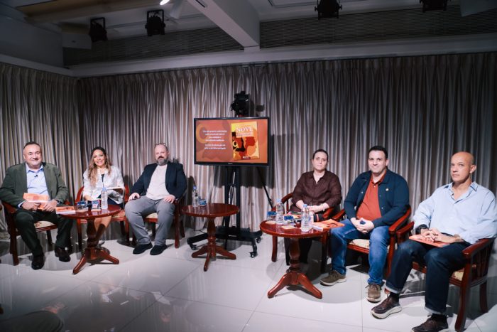 Uma língua, nove culturas
