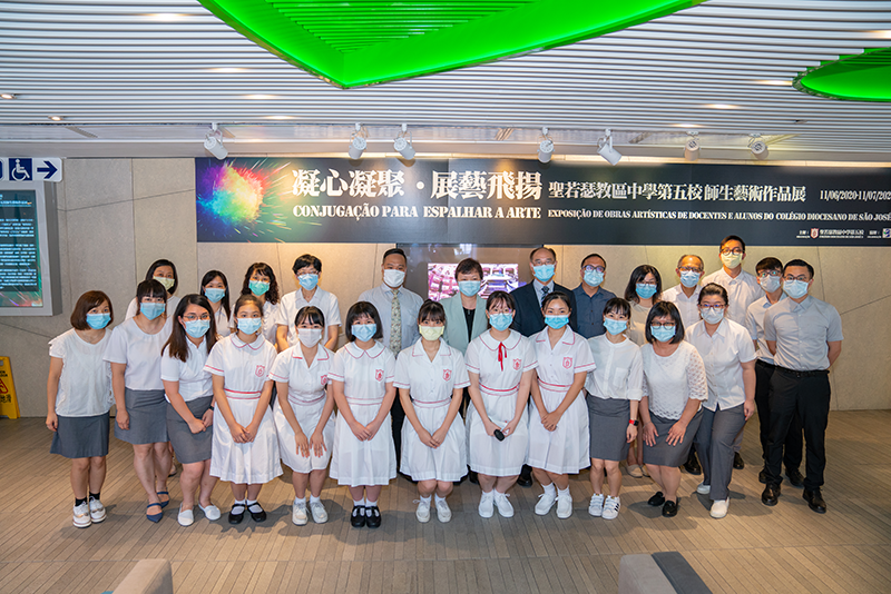 聖若瑟教區中學第五校 師生藝術作品展揭幕