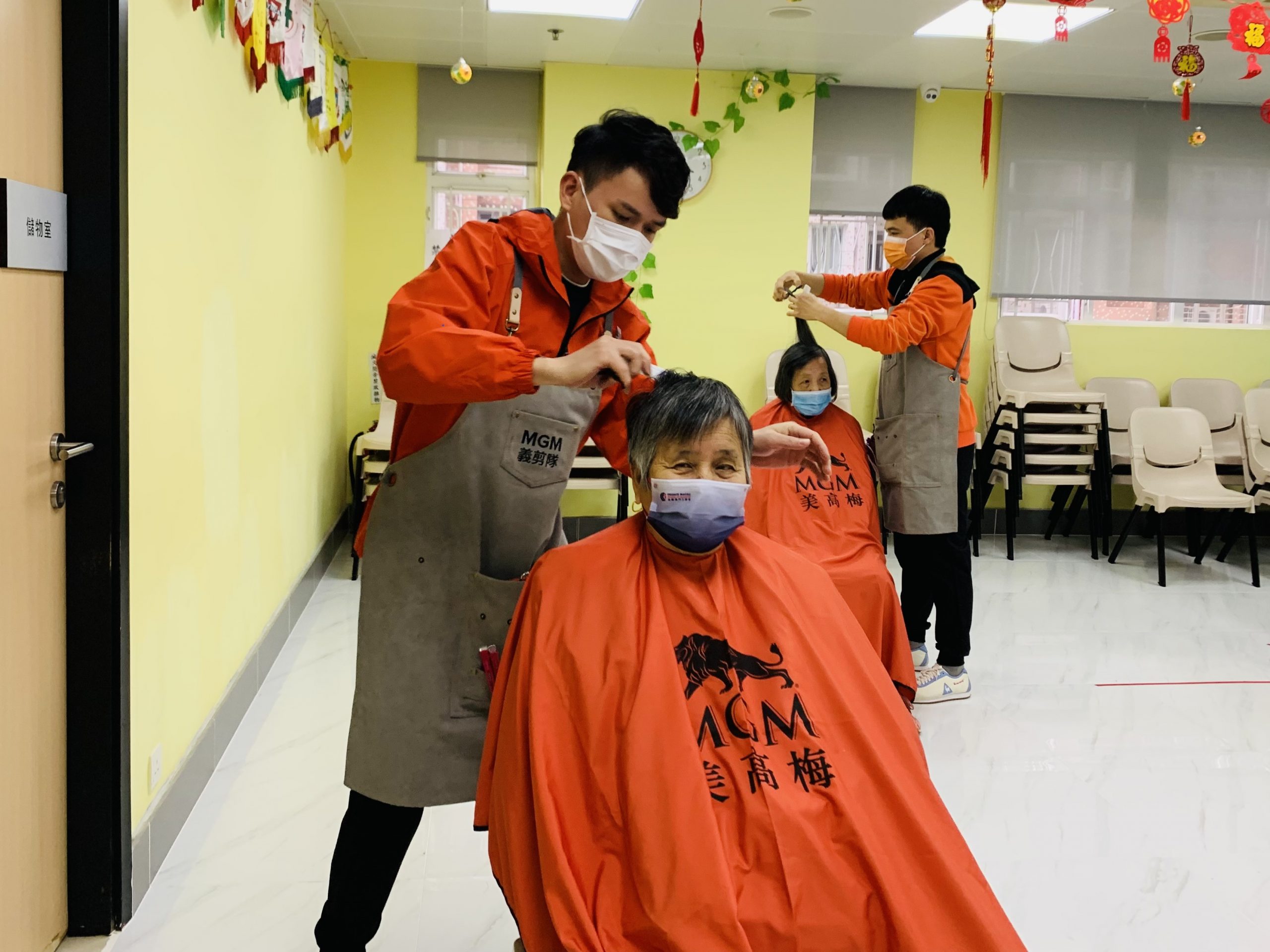 MGM volunteers offered free haircuts to over 150 seniors in January, enabling them to celebrate the CNY with a refreshed look.