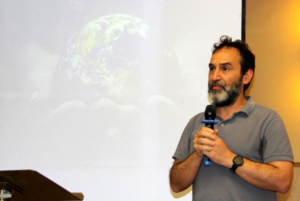 Padre João Eleutério falou sobre a Maximum Illud