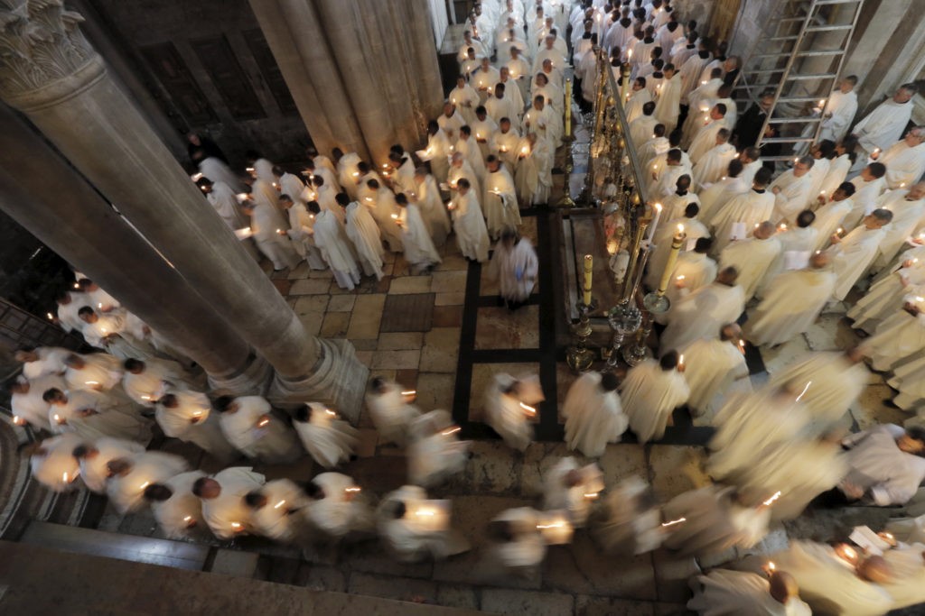 CISMAS, REFORMAS E DIVISÕES NA IGREJA – CVIII