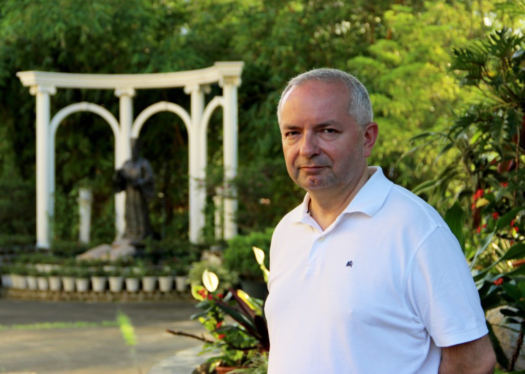 PADRE ROBERT NĘCEK