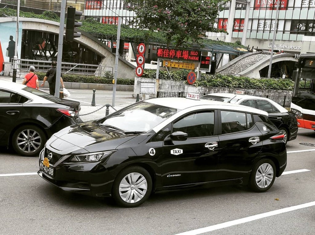Requisitos, inspecções e prazo de utilização dos automóveis ligeiros de aluguer (II)