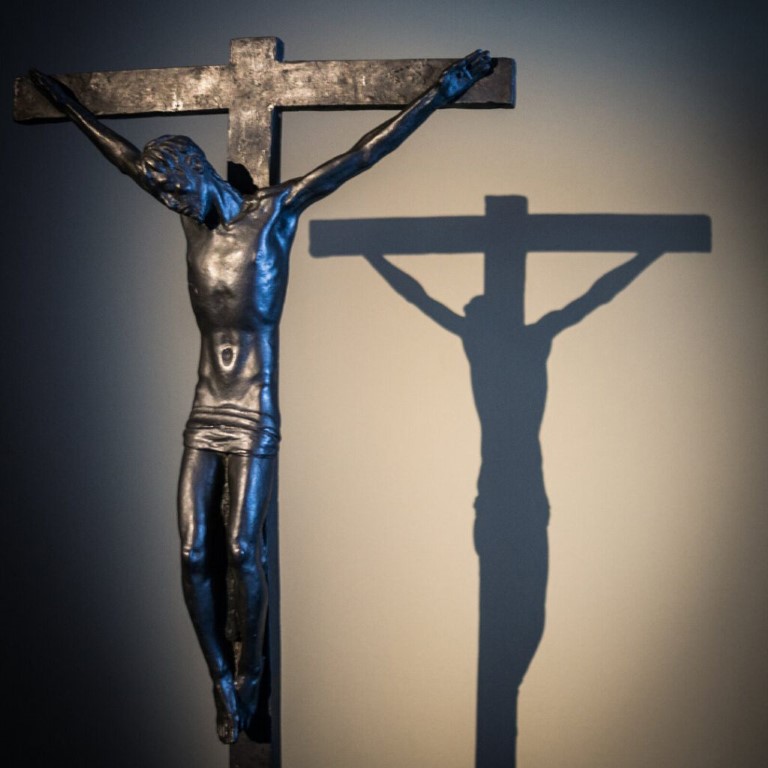 Cruz deve ser sinal de «amor a Deus e ao próximo»