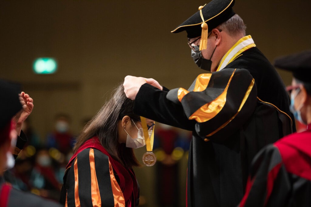 USJ CONFERIU 372 DIPLOMAS EM CERIMÓNIA