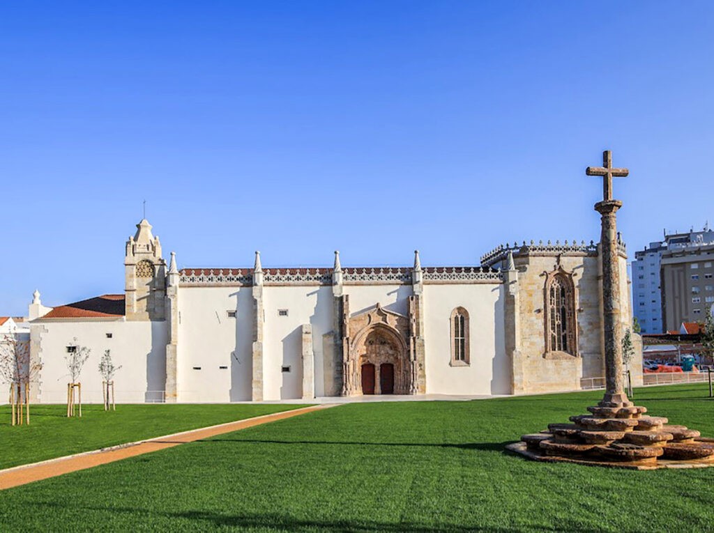 CONVENTO DE JESUS EM SETÚBAL REABRE AO PÚBLICO