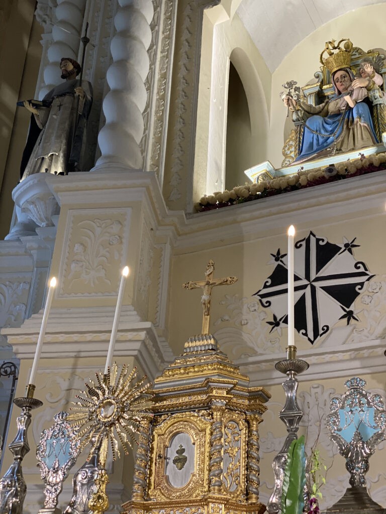 IGREJA DE SÃO DOMINGOS ACOLHE ADORAÇÃO EUCARÍSTICA DA SÉ CATEDRAL