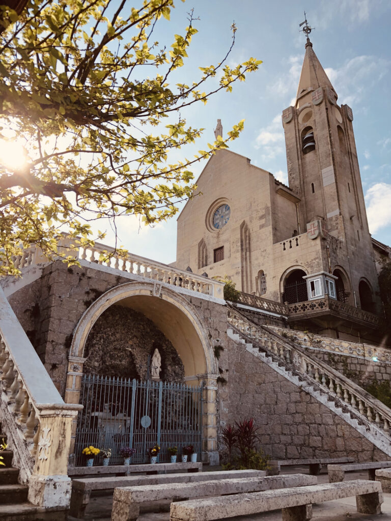 COMUNIDADE CATÓLICA DE MACAU CELEBRA FESTIVIDADE DE NOSSA SENHORA DE LOURDES (11 DE FEVEREIRO)