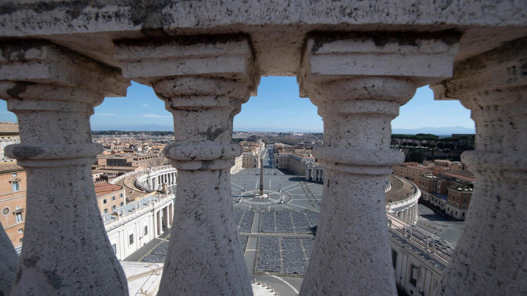 POR FORMA A RESPONDER À CRISE ECONÓMICA NO VATICANO