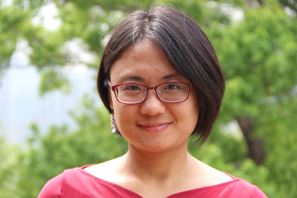 SONJA XIA, PROFESSORA DA UNIVERSIDADE DE SÃO JOSÉ