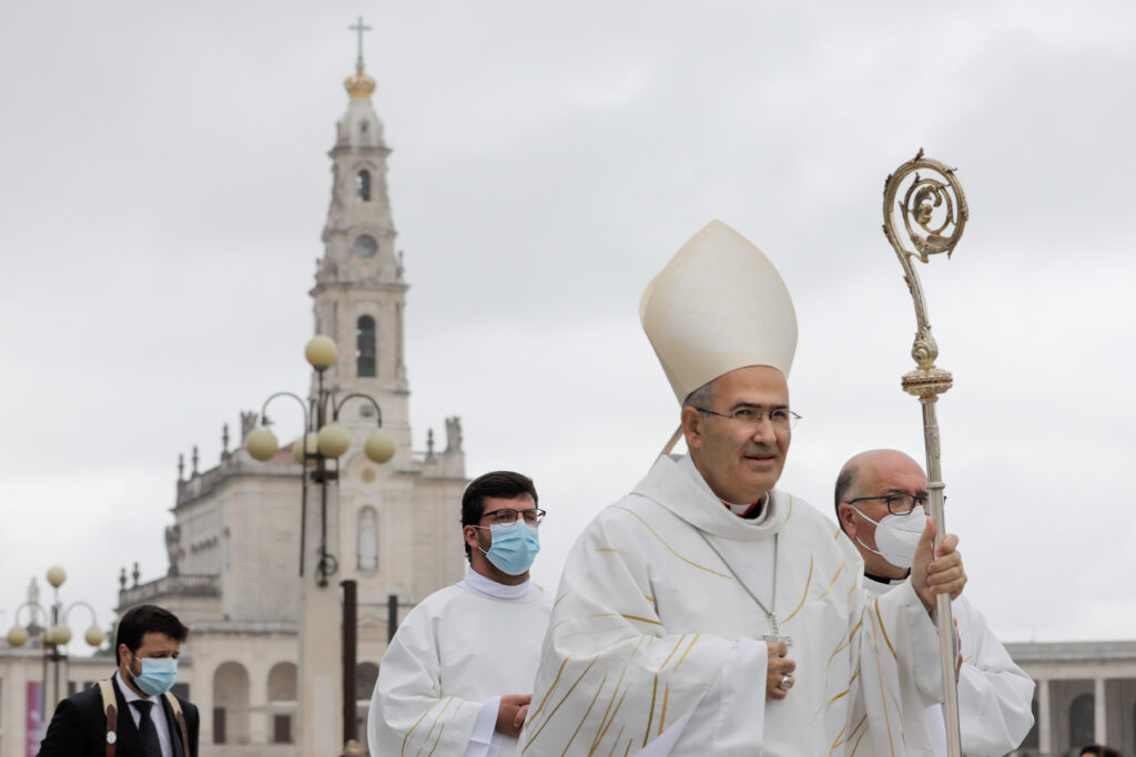 MAIO: HÁ SÉCULOS UM MÊS DEDICADO A NOSSA SENHORA