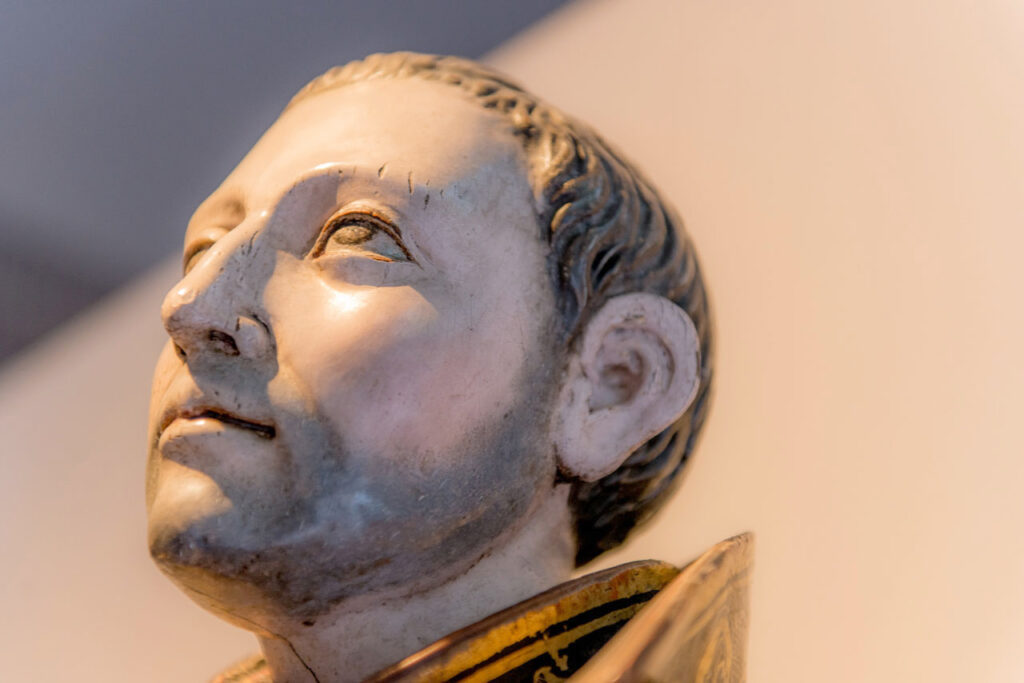 SANTO INÁCIO DE LOYOLA É AMANHÃ CELEBRADO