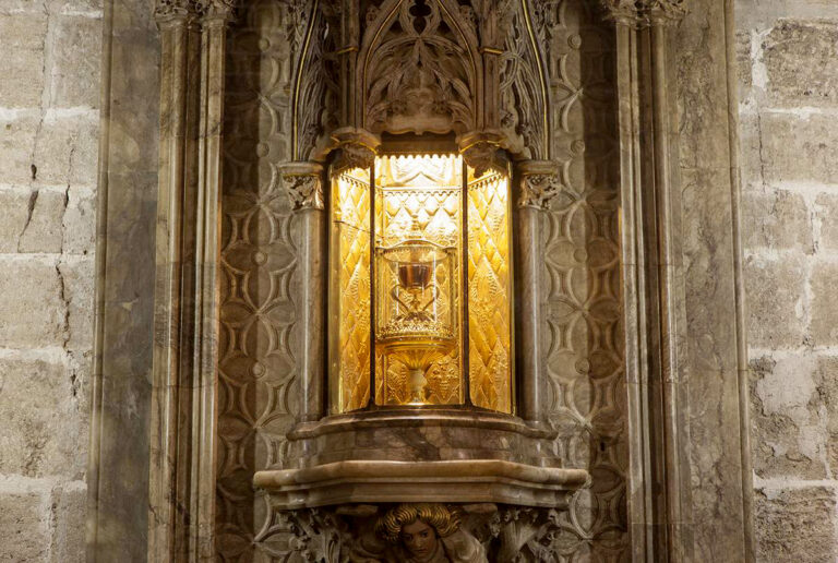 SANTO GRAAL