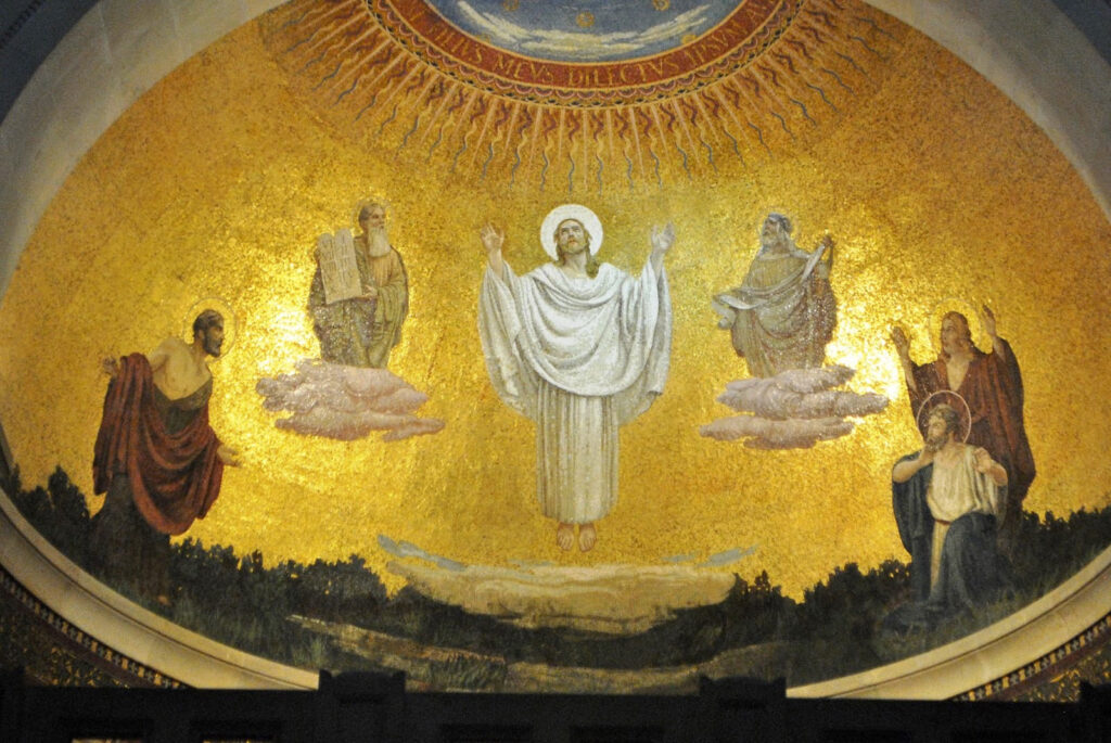 FESTA DA TRANSFIGURAÇÃO DO SENHOR É HOJE CELEBRADA