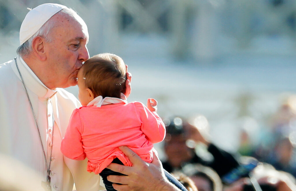 Papa defende crianças por nascer
