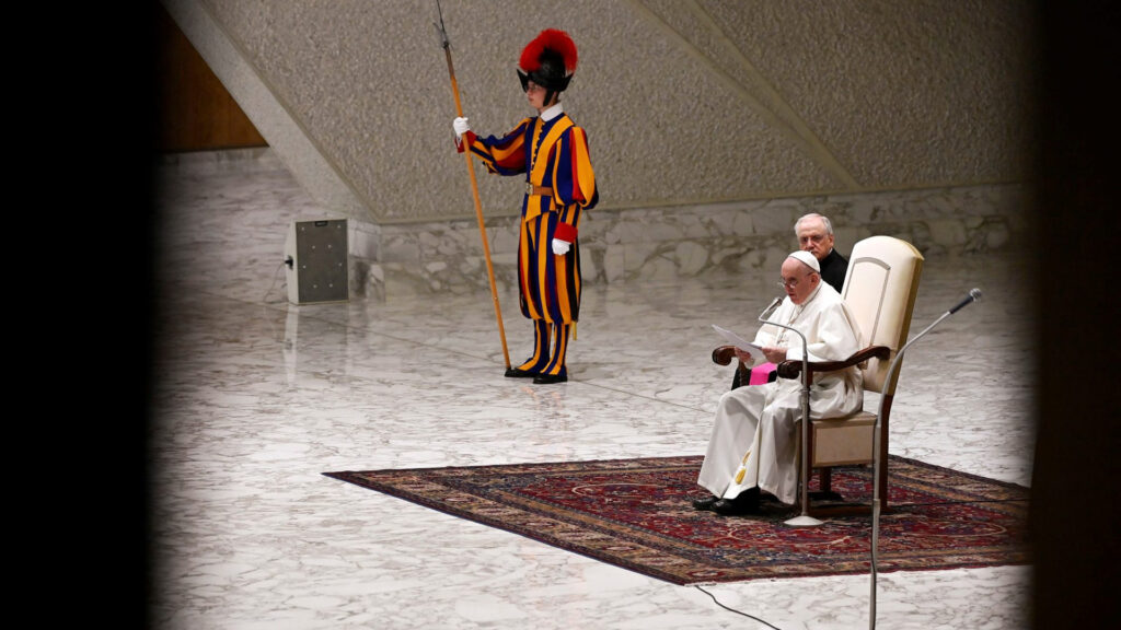 Papa apela a Cristianismo livre, sem apego ao passado