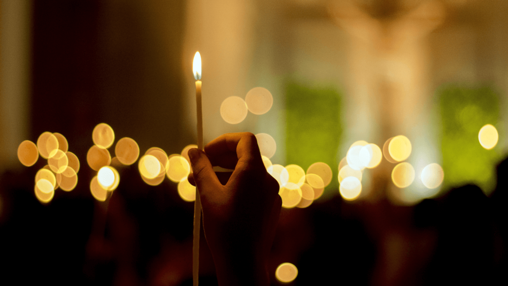 MISSA DA VIGÍLIA PASCAL CELEBRADA, EM PORTUGUÊS, NA IGREJA DE SÃO DOMINGOS