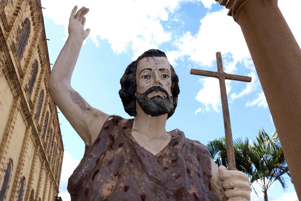 SOLENIDADE DO NASCIMENTO DE JOÃO BAPTISTA É CELEBRADA A 24 DE JUNHO
