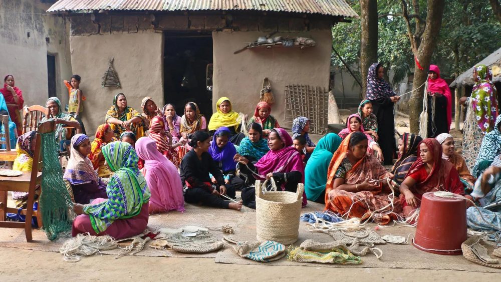CARITAS BANGLADESH E A THE JUTE WORKS NO COMBATE À POBREZA