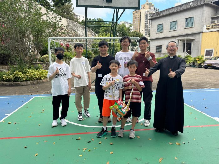 DIA DIOCESANO DO ACÓLITO