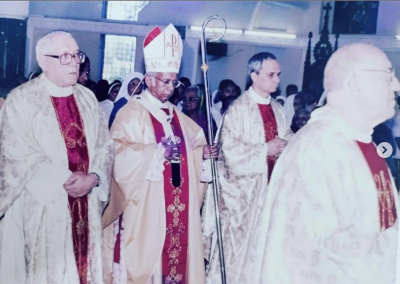 PADRE ROBERT FRANCIS PREVOST ESTEVE NA ÍNDIA POR DUAS OCASIÕES