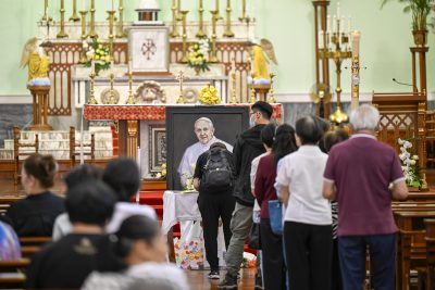 MISSA DE RÉQUIEM REUNIU CENTENAS DE FIÉIS NA SÉ CATEDRAL