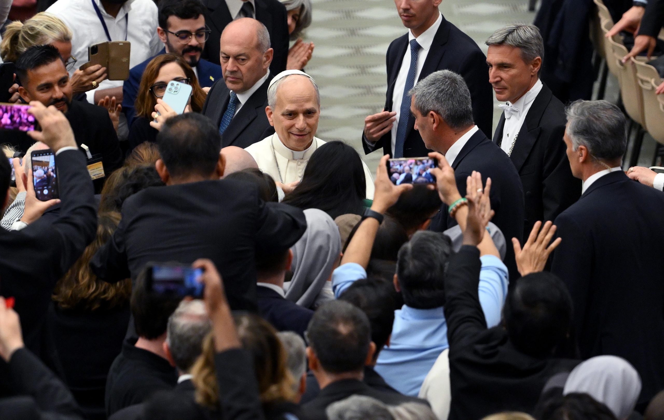 MACAU REJUBILA COM ELEIÇÃO DE PAPA MISSIONÁRIO