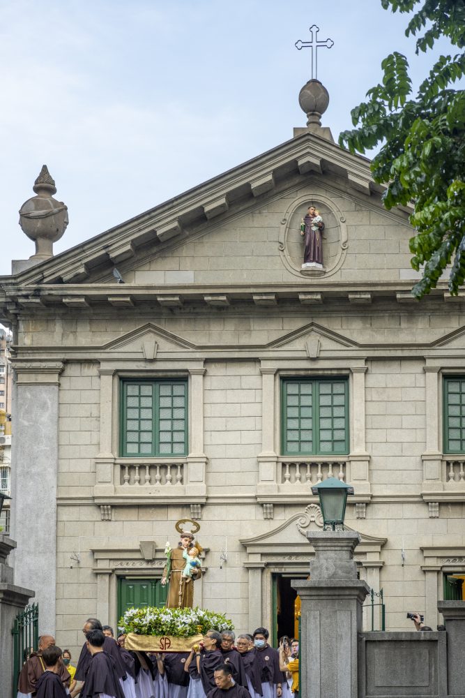 ESCOLA PORTUGUESA DE MACAU VOLTA A ACOLHER ARRAIAL POPULAR