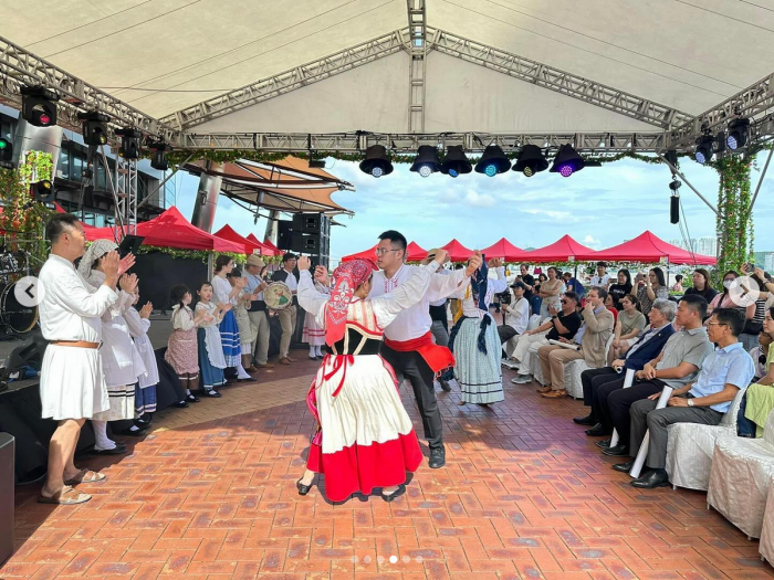 TORRE DE MACAU ACOLHE ARRAIAL POPULAR