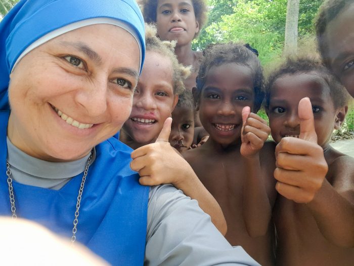 IRMÃ MARIA DIVINA PEREGRINA, SSVM