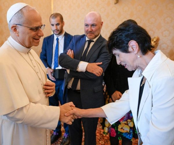 PAPA RECEBEU MÃE QUE SOUBE PERDOAR