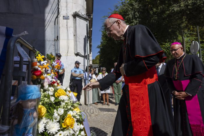 SECRETÁRIO DE ESTADO DO VATICANO HOMENAGEOU AS VÍTIMAS DO ELEVADOR DA GLÓRIA, EM LISBOA