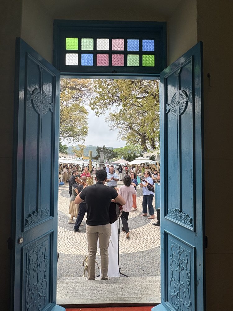 Coloane abre as portas à descoberta da Palavra de Deus