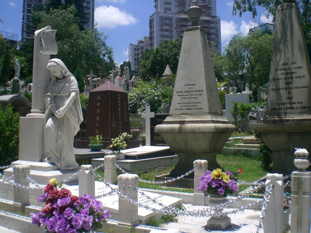 Retiro espiritual reflecte sobre a morte