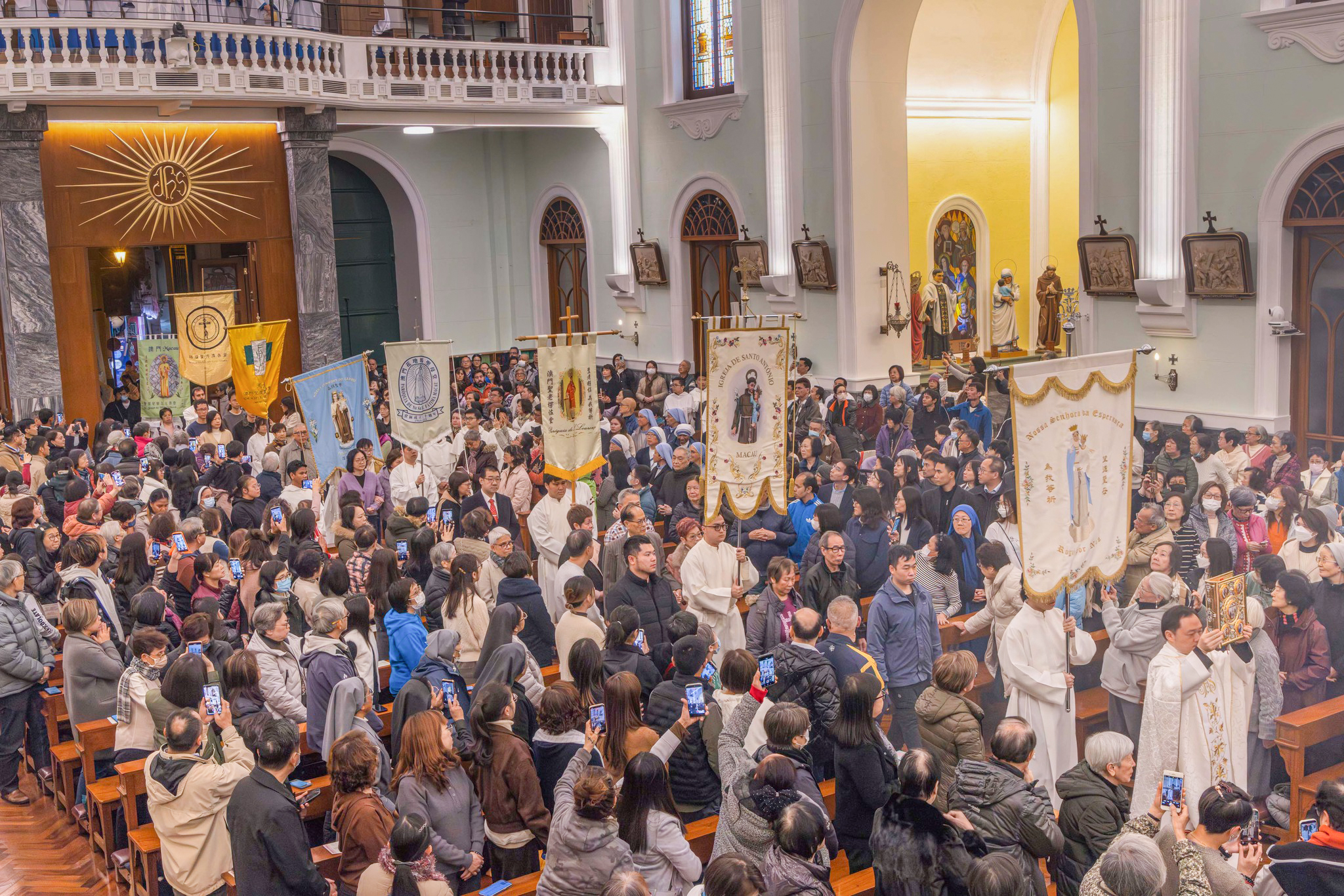 Igreja em Macau: 450 anos de Comunhão