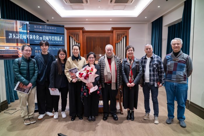 Academia São Pio X inaugurou órgão de tubos